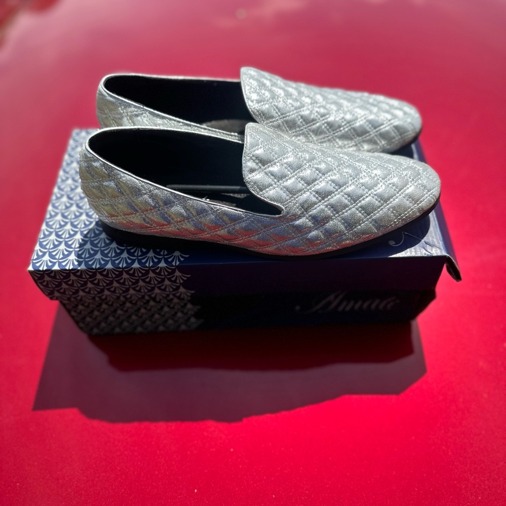 Amali Silver Prom Shoes/Loafers Size 9